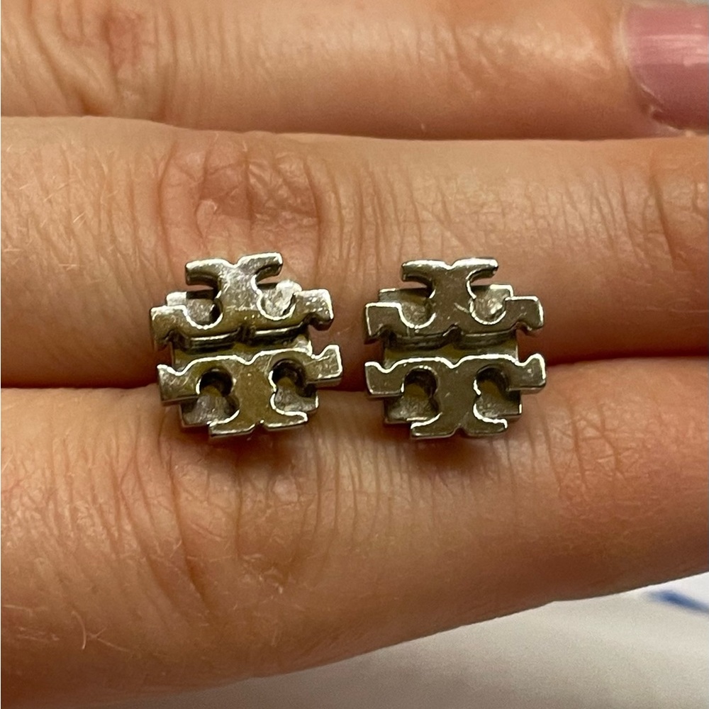 Tory Burch Logo Studs